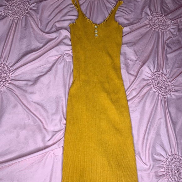 2 mini sundresses - Picture 3 of 3